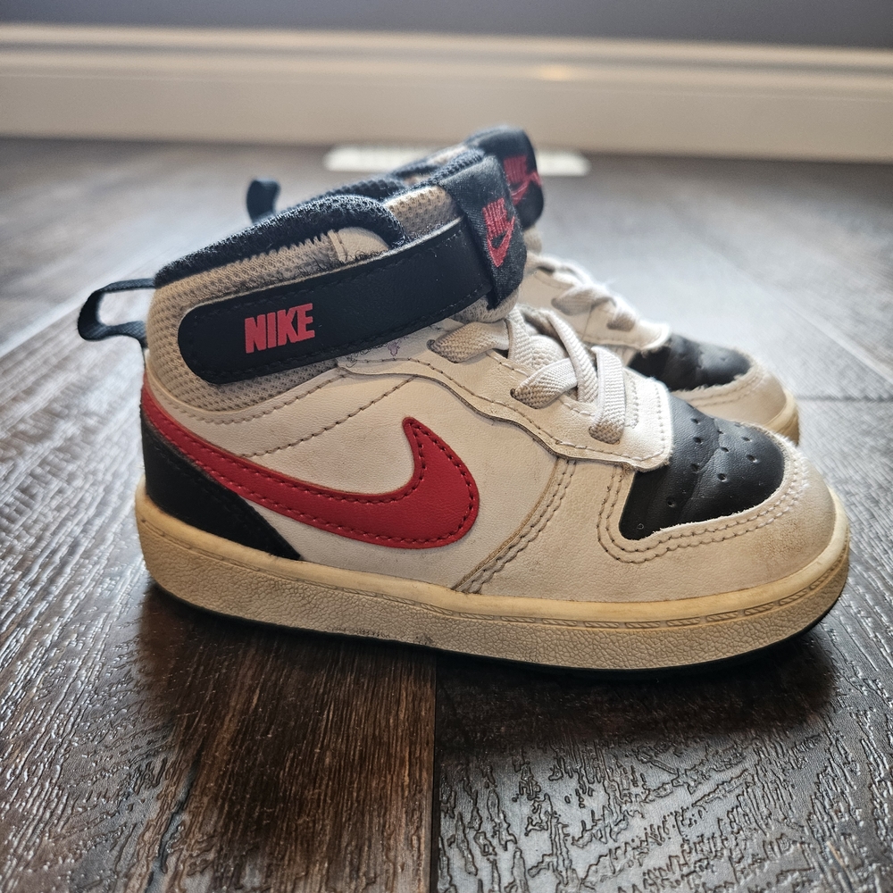 Nike Kids High-Top Sneakers - White, Black, and Red
